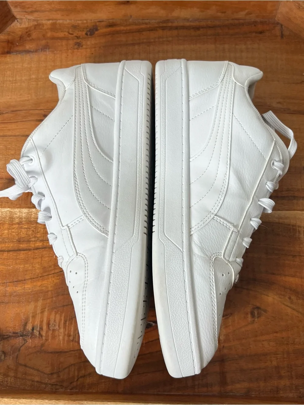 Puma Mens 9 Puma Caven White Shoes